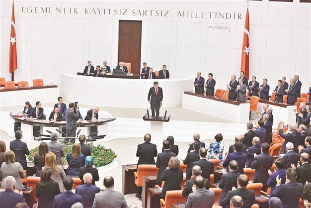 AKP, CHP test waters for possible coalition