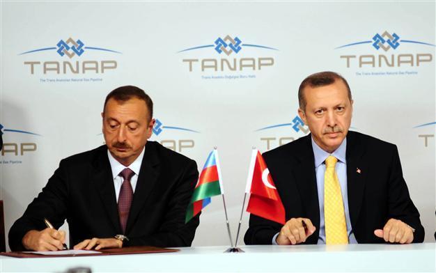 Turkish President Erdoğan heads to Baku amid political uncertainty