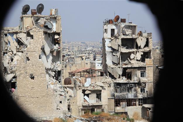 Syria air strikes hit Nusra after attack on Western-backed rebels: Monitor