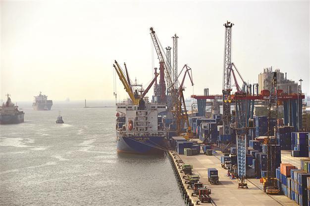 Turkey’s exports decline 13 percent in July