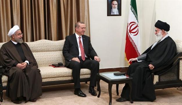 Turkish, Iranian presidents exchange views over Syria, anti-ISIL fight