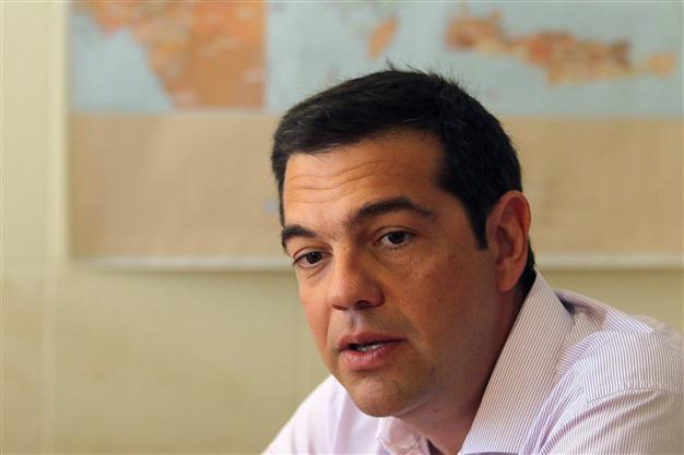 Migrant crisis ‘surpasses’ Greek abilities: Tsipras