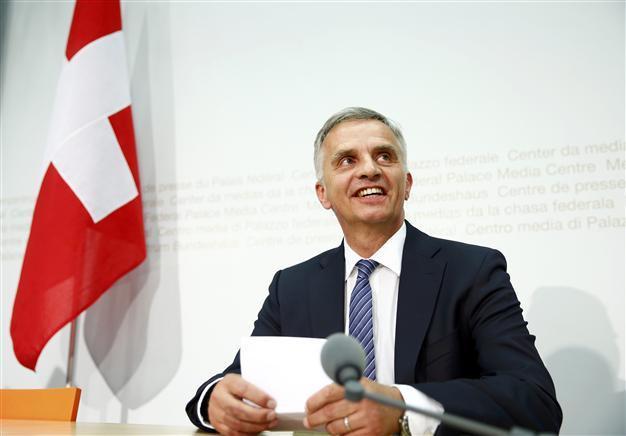 Switzerland lifts sanctions against Iran