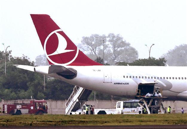 Turkish Airlines plane makes forced landing in Istanbul