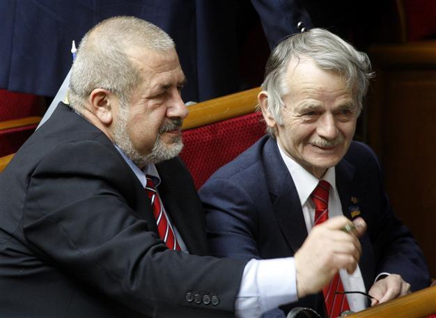 Erdoğan phones Crimean Tatar leader to mark exile