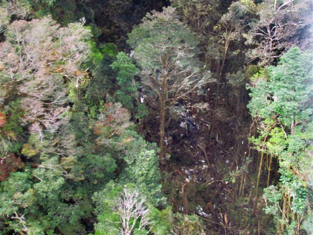 Crashed Indonesian plane found destroyed, no survivors