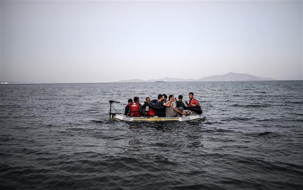 5 Syrian migrants trying to reach Greece drown off Turkish coast