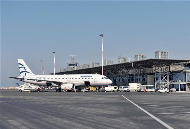 Greece approves deal for German firm to run 14 regional airports