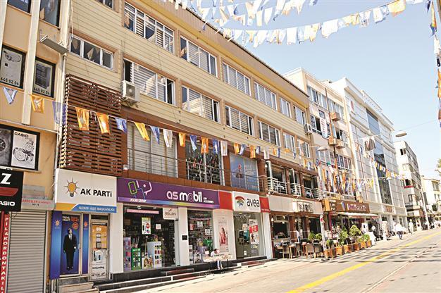 Four released amid ‘sex scandal’ at AKP branch in northwestern Turkey