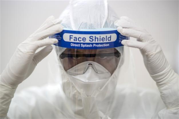 Saudi closes emergency ward after spike in MERS virus cases