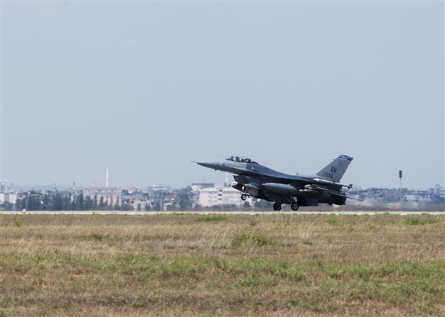 US, allies target ISIL with 26 air strikes in Syria, Iraq