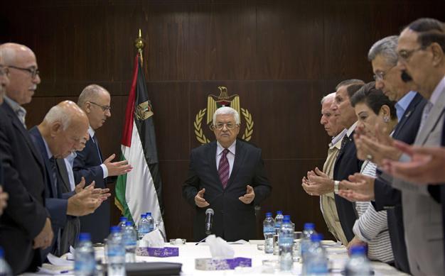 Abbas quits PLO leadership ahead of internal election: Official