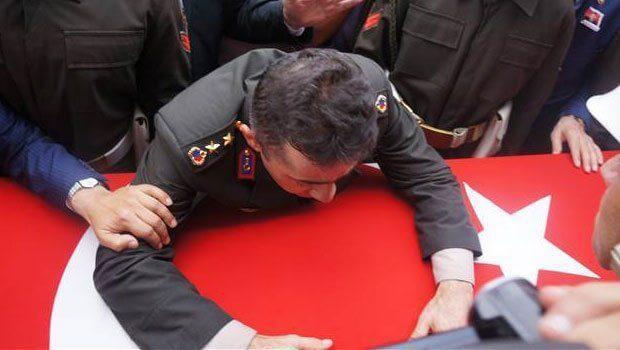 Mourners slam Erdoğan, Turkish gov’t at funeral ceremonies for slain soldiers