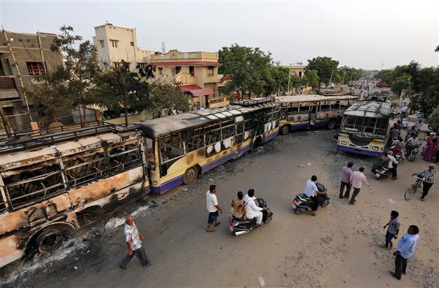 India deploys army to stop caste-related violence in Gujarat