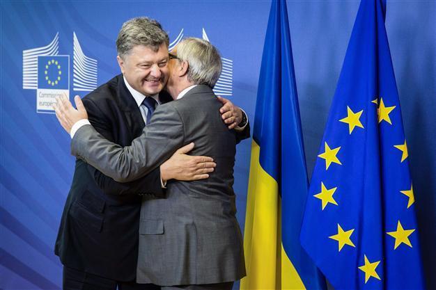 Ukraine, creditors agree debt restructuring deal