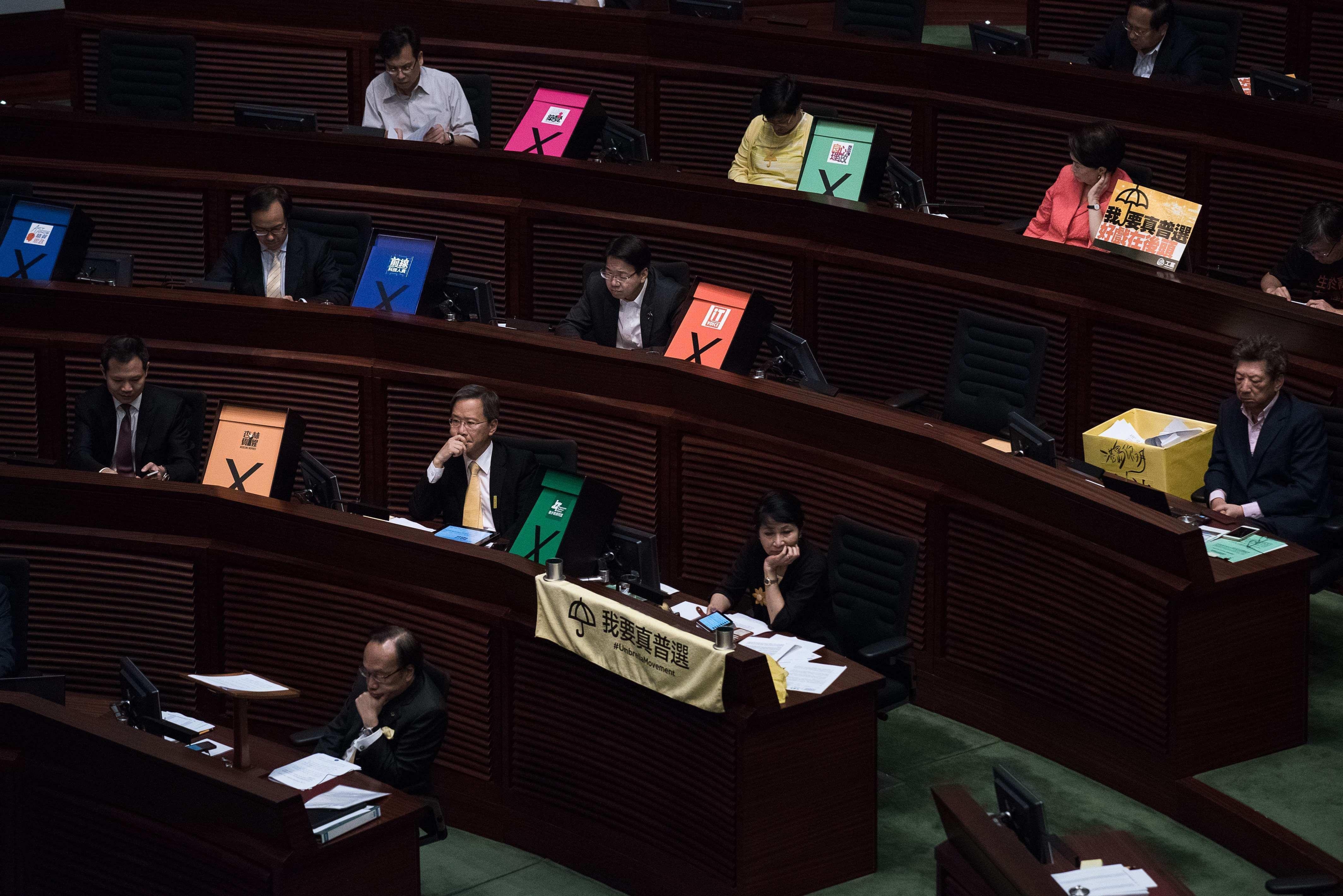 Hong Kong vetoes China-backed electoral reform proposal