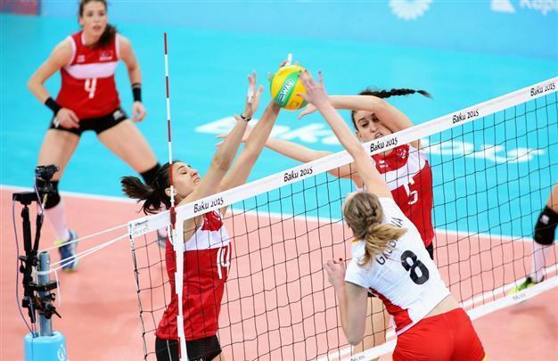 Turkish women near qualification at Baku volleyball quarter-finals