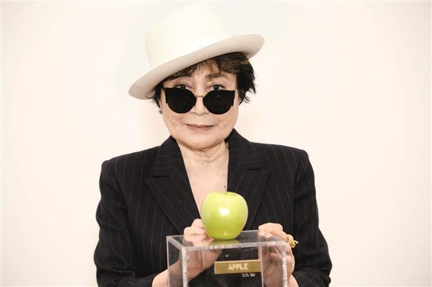 Yoko Ono sunrise gathering at Istanbul Modern