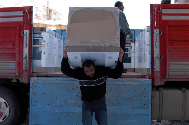 Syrians settling in Turkey fueling home appliance, furniture sectors