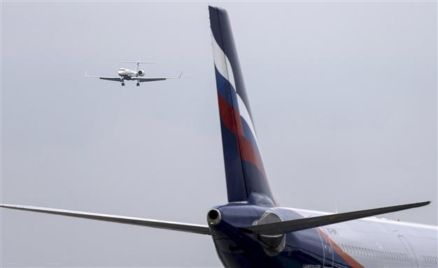 Russia’s Aeroflot set to buy competitor Transaero