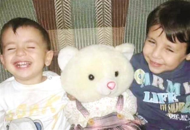 My children slipped from my hands, mourning Syrian father says