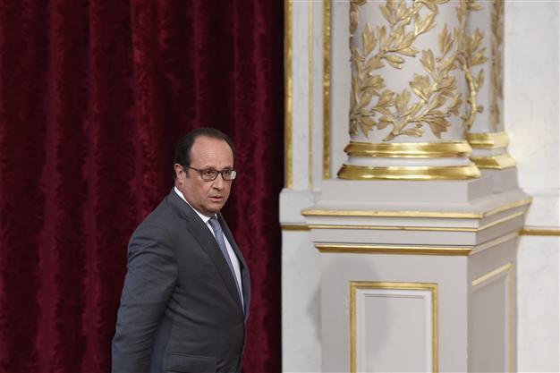 Turkish, French presidents discuss growing refugee crisis