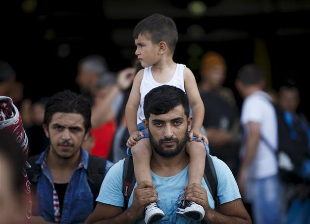 Ireland to take in 2,900 more refugees under EU quotas