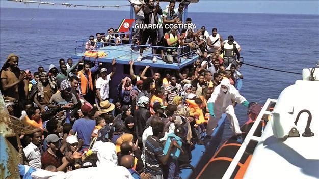 At least 30 migrants feared drowned off Libya: IOM