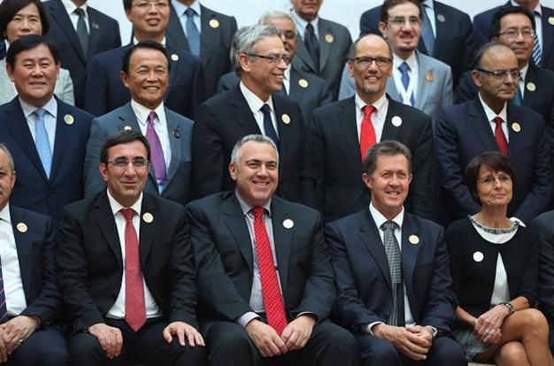 G20 seeks to lift global market mood as Turkish lira sees new historic low