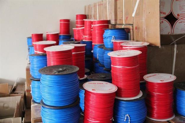 Tons of explosive material seized near Syrian border