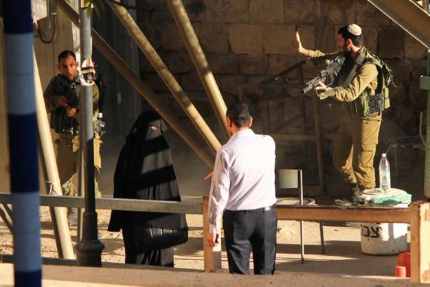 Israel defends soldiers as questions swirl over Palestinians death