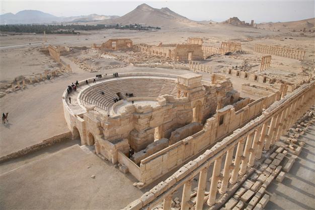 ISIL destroys ancient Islamic mausoleums in Syrias Palmyra