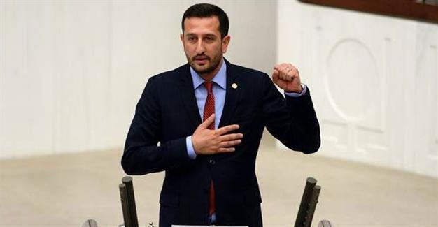 ‘Gezi’ salutes mark opening of Turkey’s new parliament