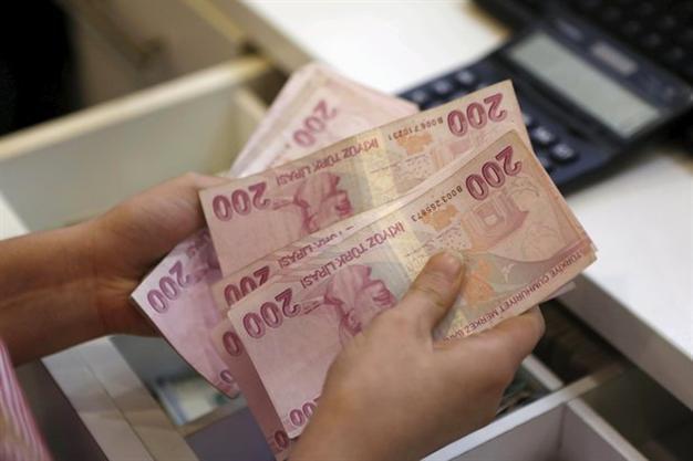 Turkish economy ministers send mixed signals