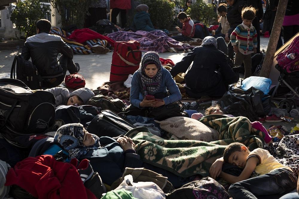 Syrian migrants determined to march on amid ‘deadline’