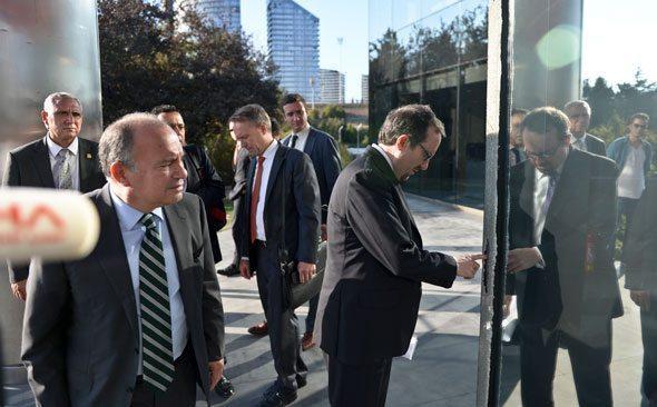 US Ambassador John Bass underlines importance of press freedom while visiting Hürriyet