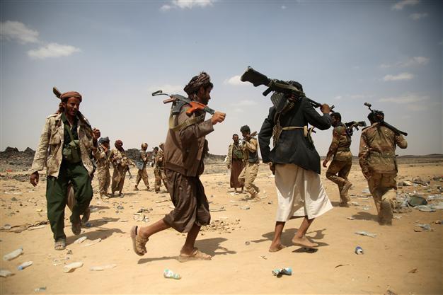 Officials: Yemen rebels release 6 foreign hostages