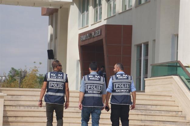 Turkish police raid Gülen-linked schools in Ankara