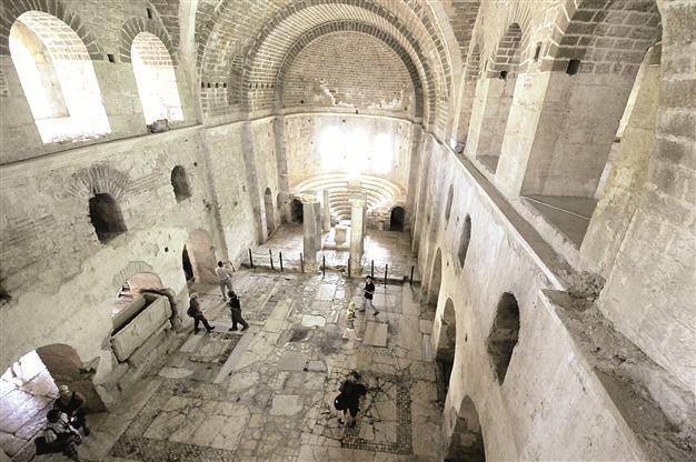 Ottoman ceramics found at Santa Claus site in Antalya