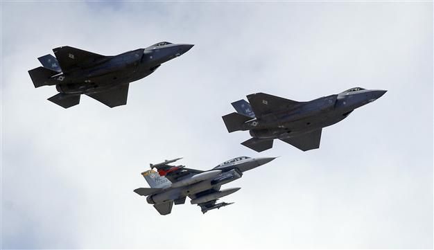Norway highlights F-35 commitment as Russia boosts military activity
