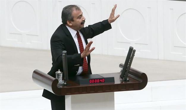 Turkish PM thanked PYD during relocation of Ottoman tomb: HDP’s Önder