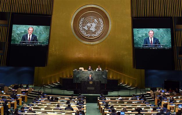 G7, Gulf states pledge $1.8 billion for UN refugee aid