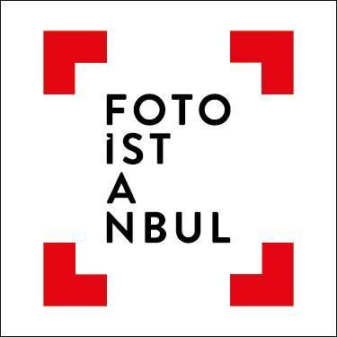 Photography enthusiasts meet in Beşiktaş
