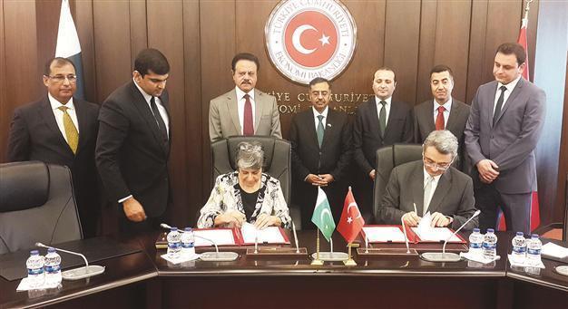 Pakistan, Turkey heading to free trade deal