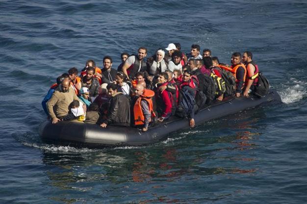 1,451 refugees captured in three days on Aegean
