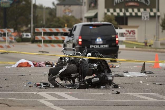 Car plows into crowd at Oklahoma parade, killing 3, injuring dozens