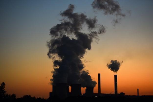 Germany to start shift to coal power reserve in winter 2016