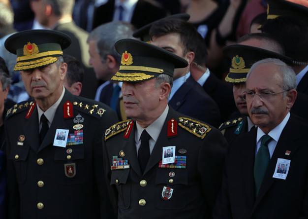 Turkish chief of staff attends anti-ISIL meeting in Madrid