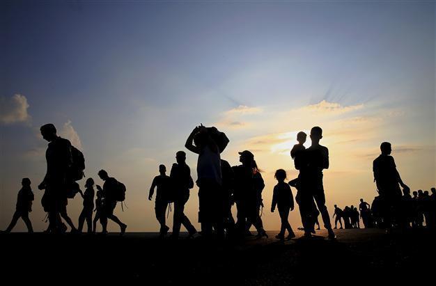Refugees reaching Greece after dangerous journey want to leave for other EU countries