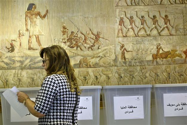 Turnout low in Egypts long-awaited parliamentary election